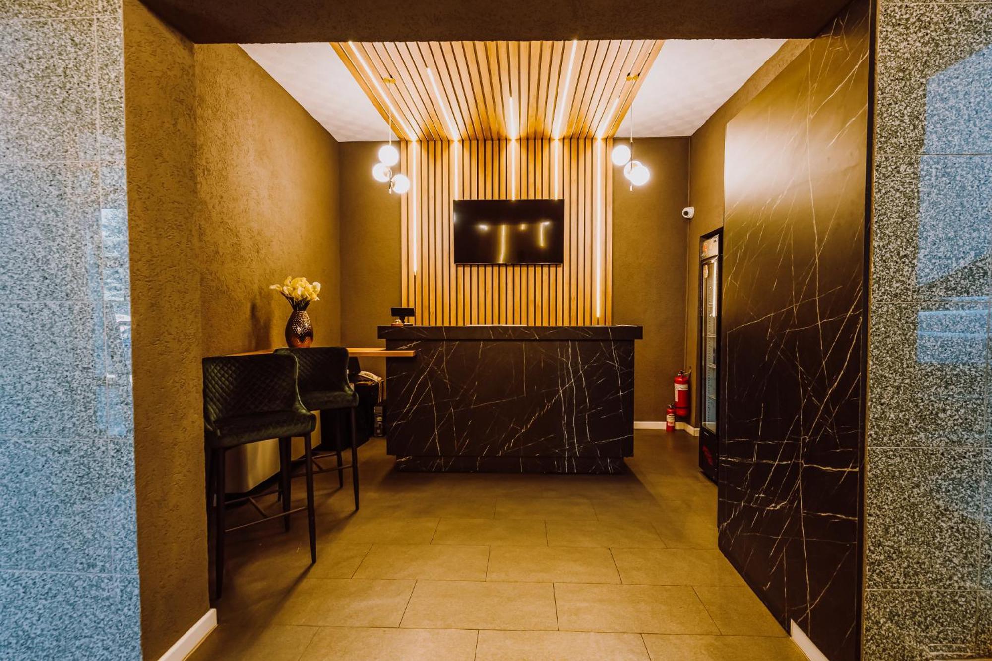 Hotel Ciao Targu-Mures Bagian luar foto