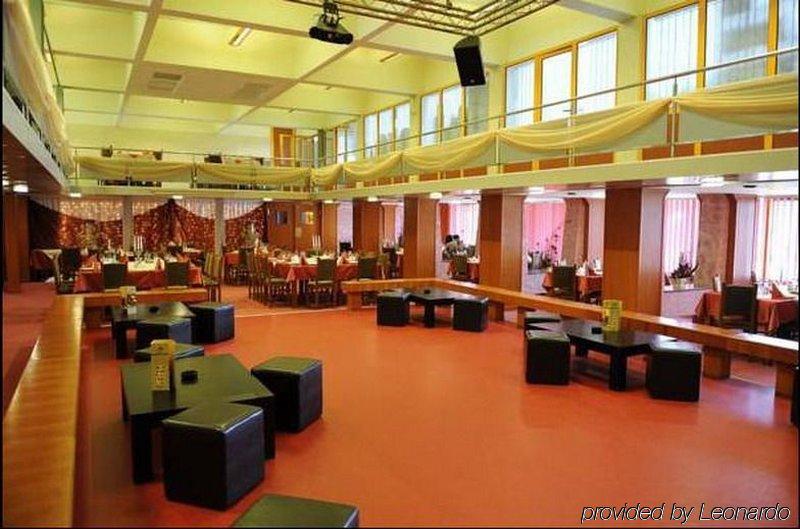 Hotel Ciao Targu-Mures Bagian luar foto